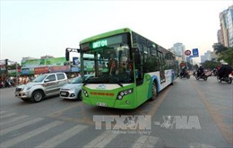 Tháng 9, Hà Nội bắt đầu sử dụng vé điện tử đi buýt nhanh 